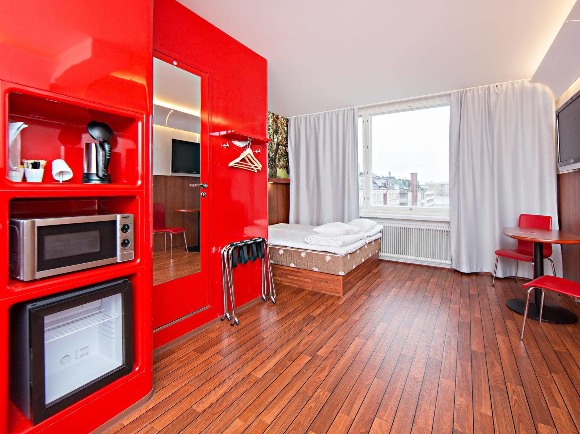 Omena Hotel Tampere Exterior photo